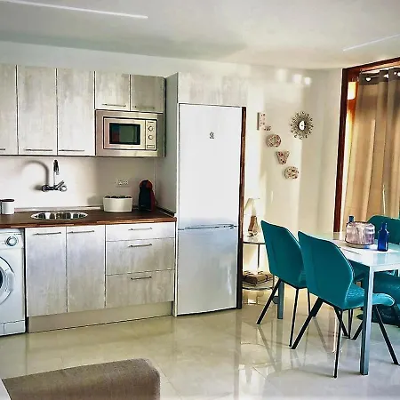 Ocean And Sun View In Mar Apartment